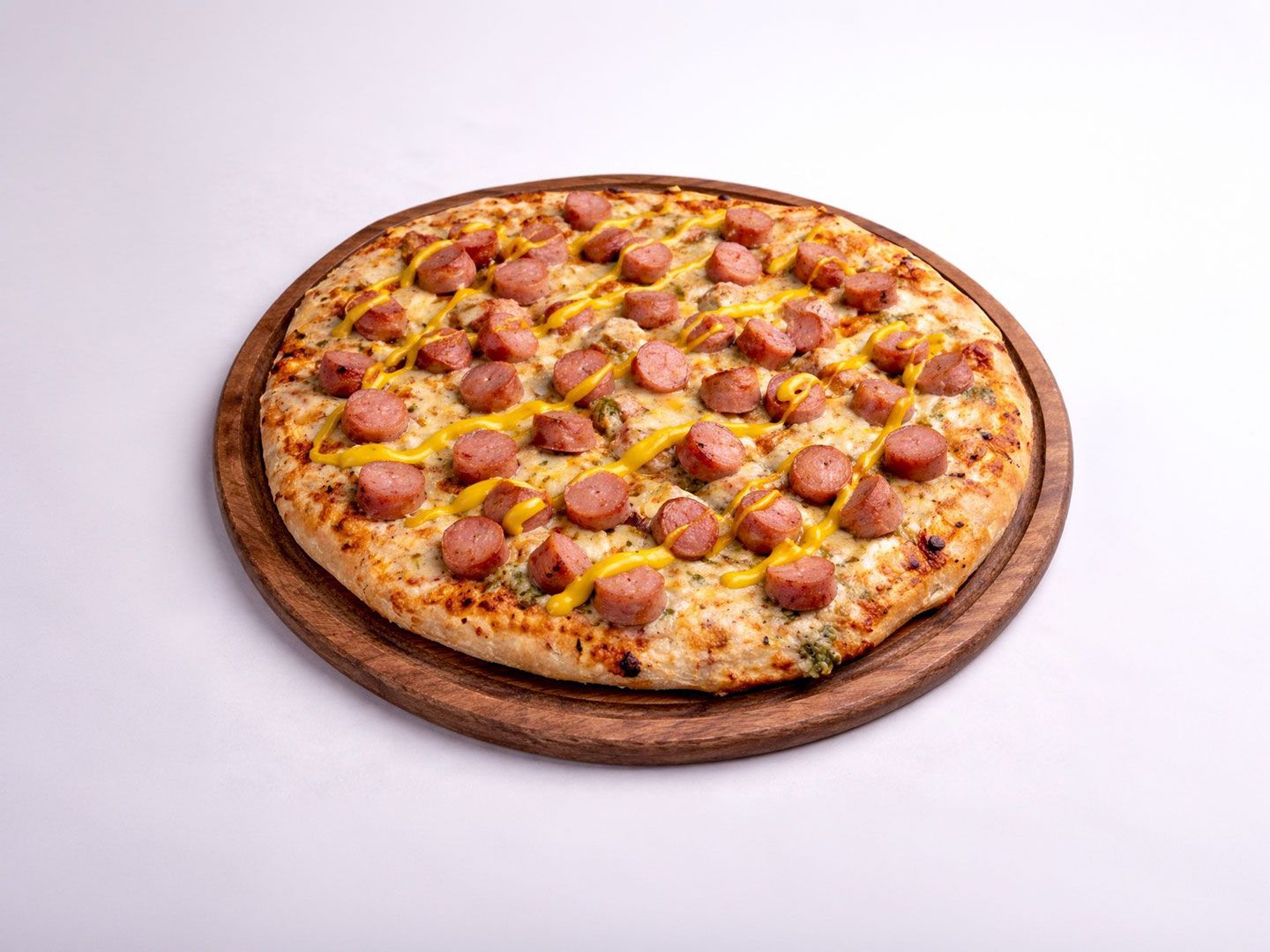 Pizza alemana con salchicha