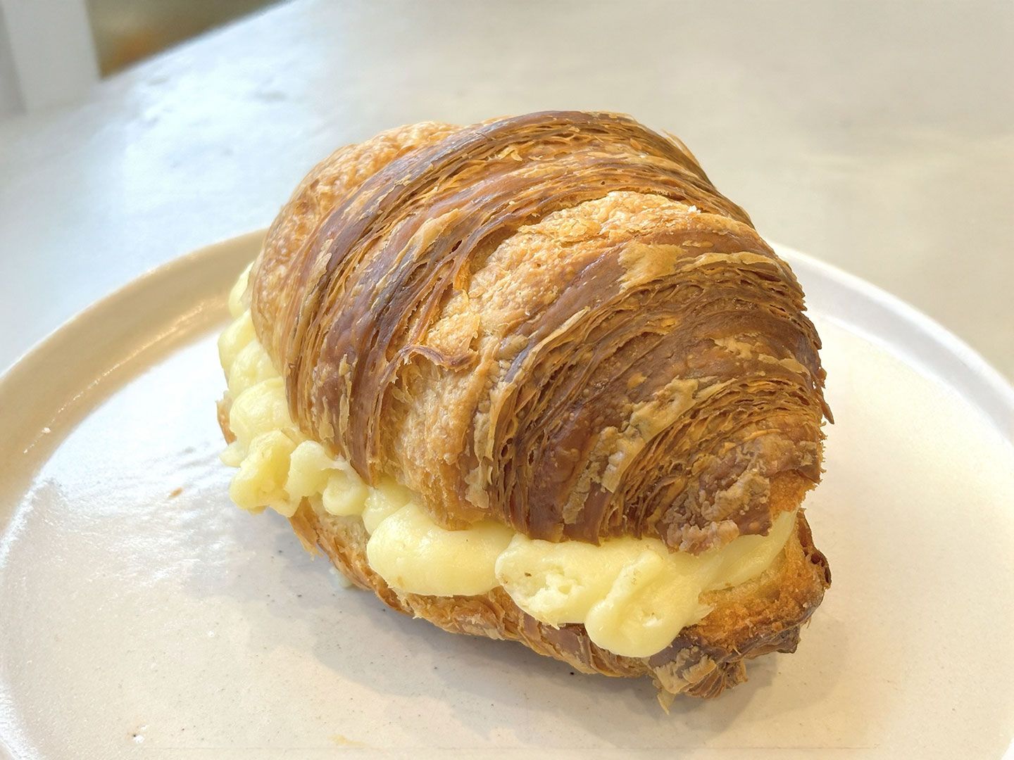 Croissant Con Pastelera