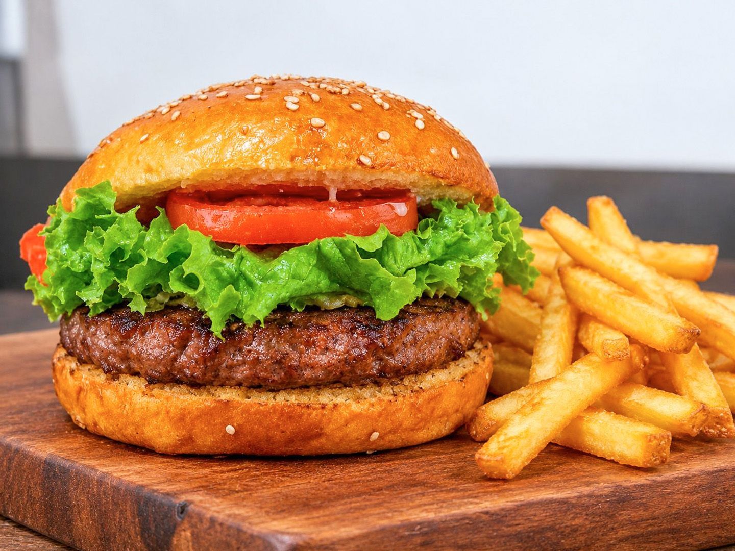 Hamburguesa simple + papas fritas