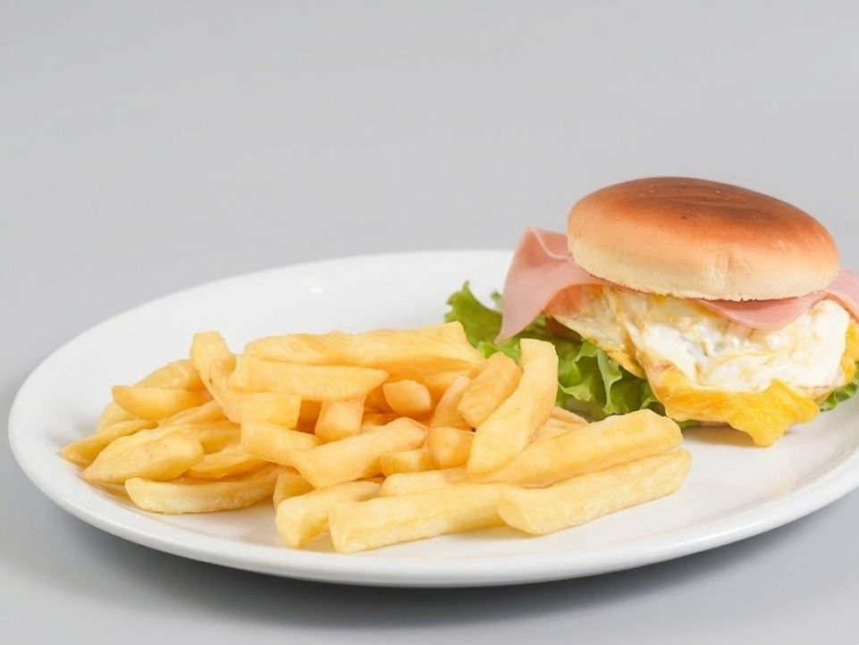 Hamburguesa completa+ papas