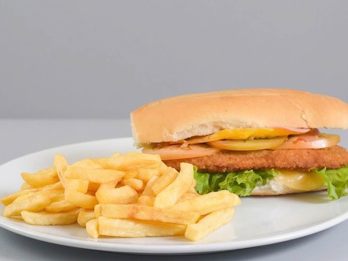 Sándwich de milanesa completo.