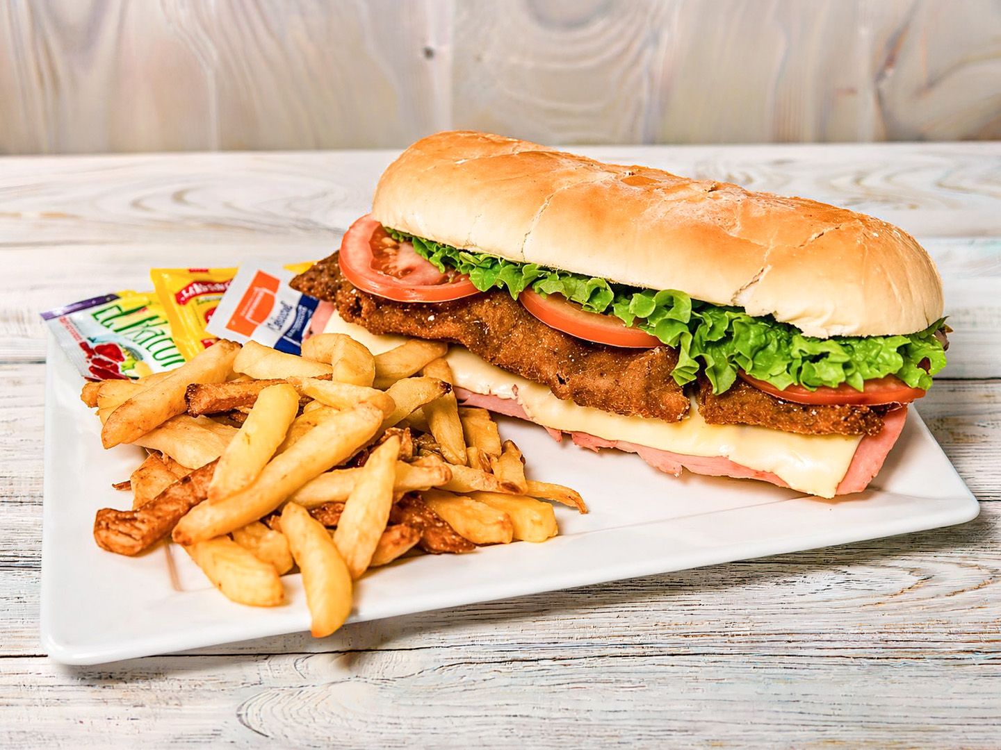 Sandwich mila completo.