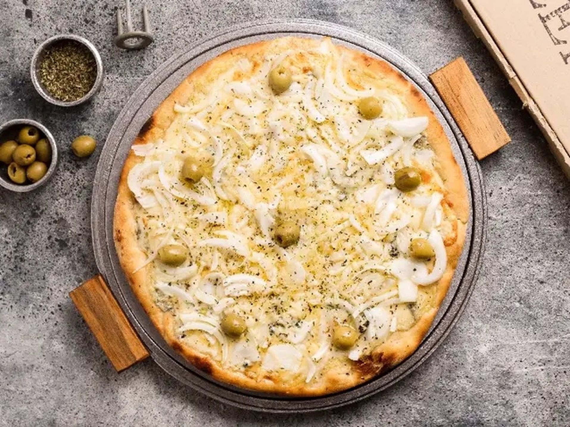 Pizza Fugazza (8 Porciones)
