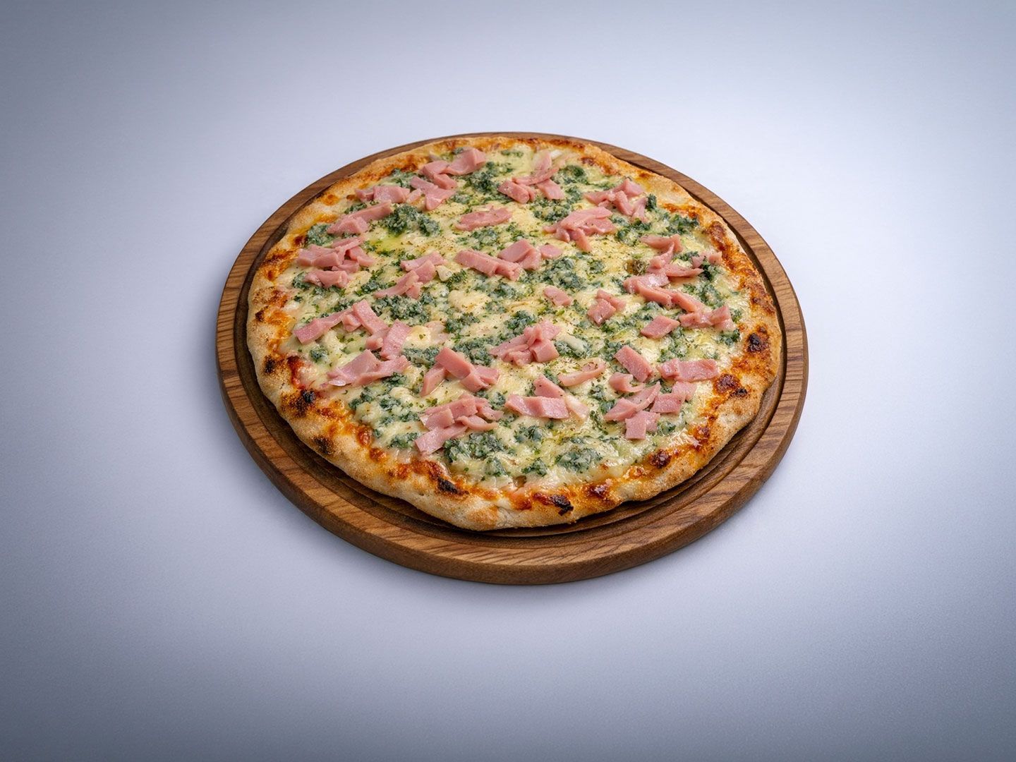 Pizza roquefort con jamón