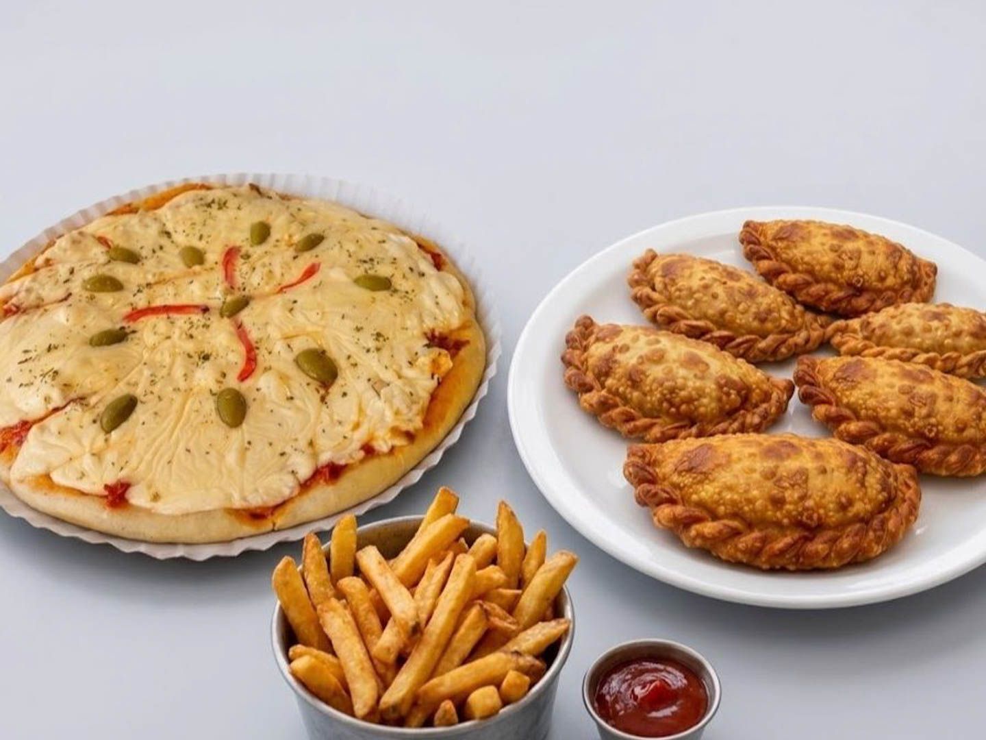 1 muzzarella+6 empanadas+papas
