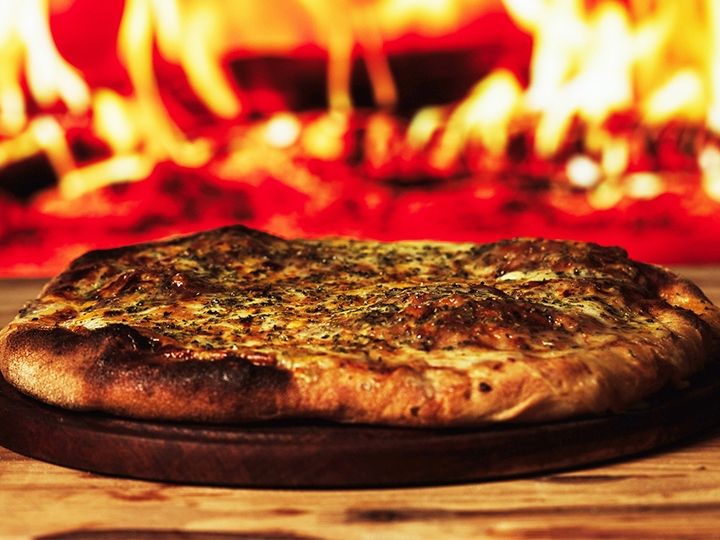 Pizza 4 quesos - 4 p