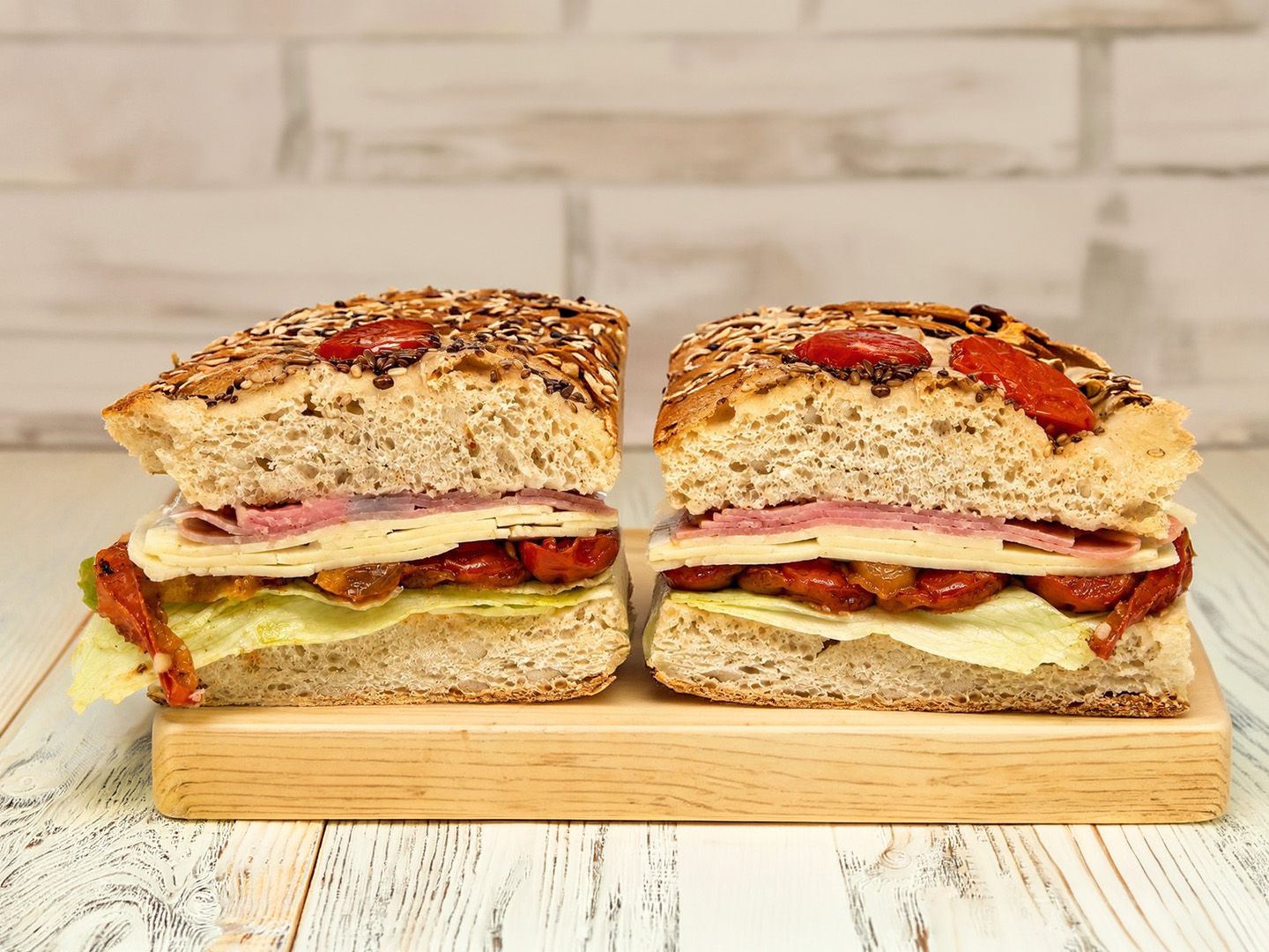 Sándwich focaccia de jamón cocido x 2