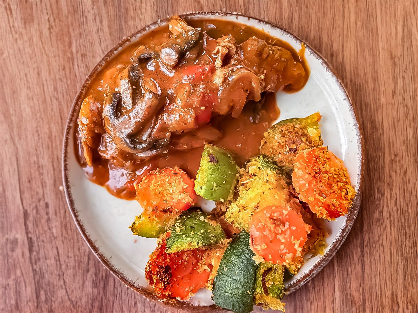 Bife de cerdo con vegetales
