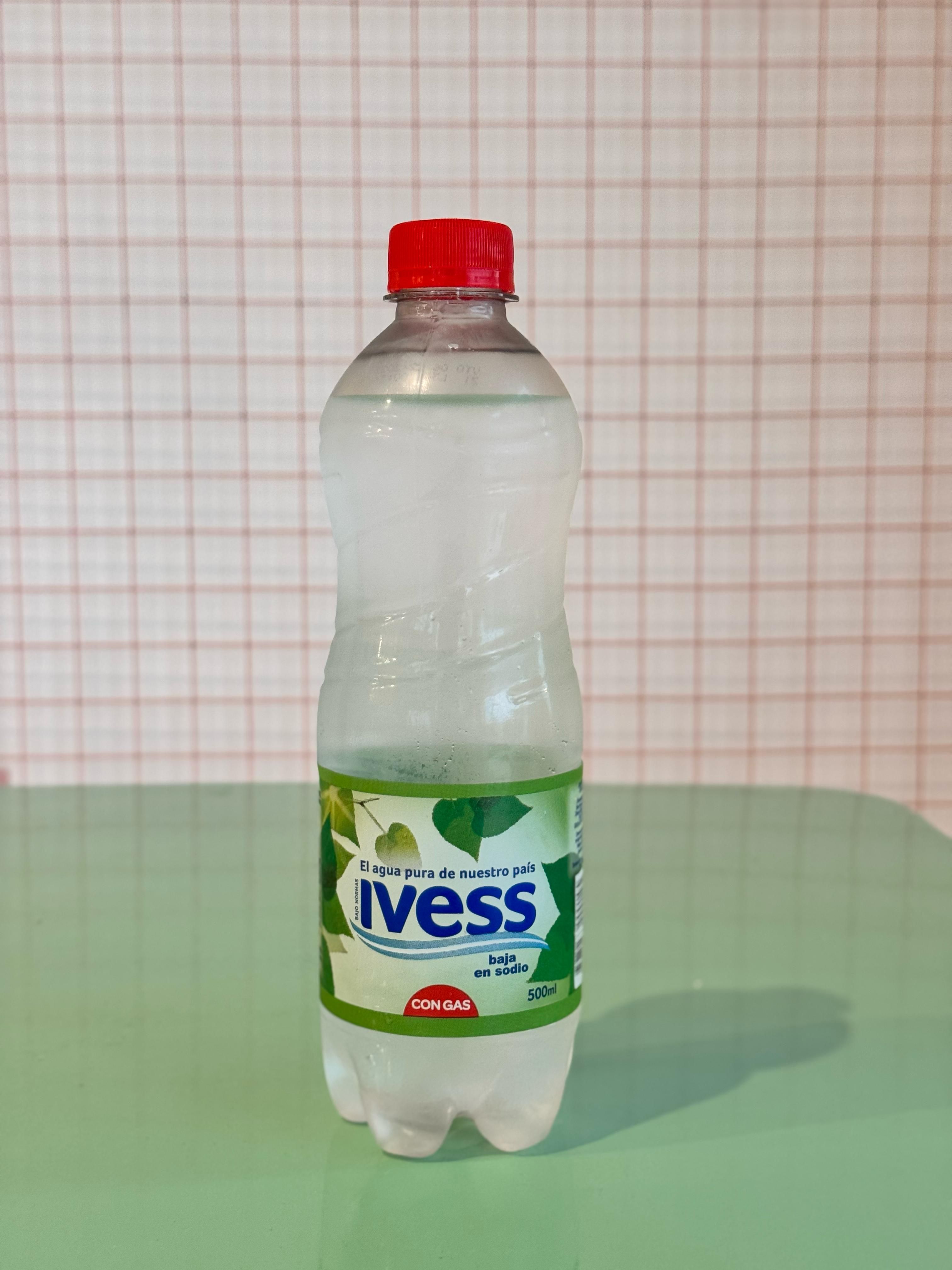 Agua con gas