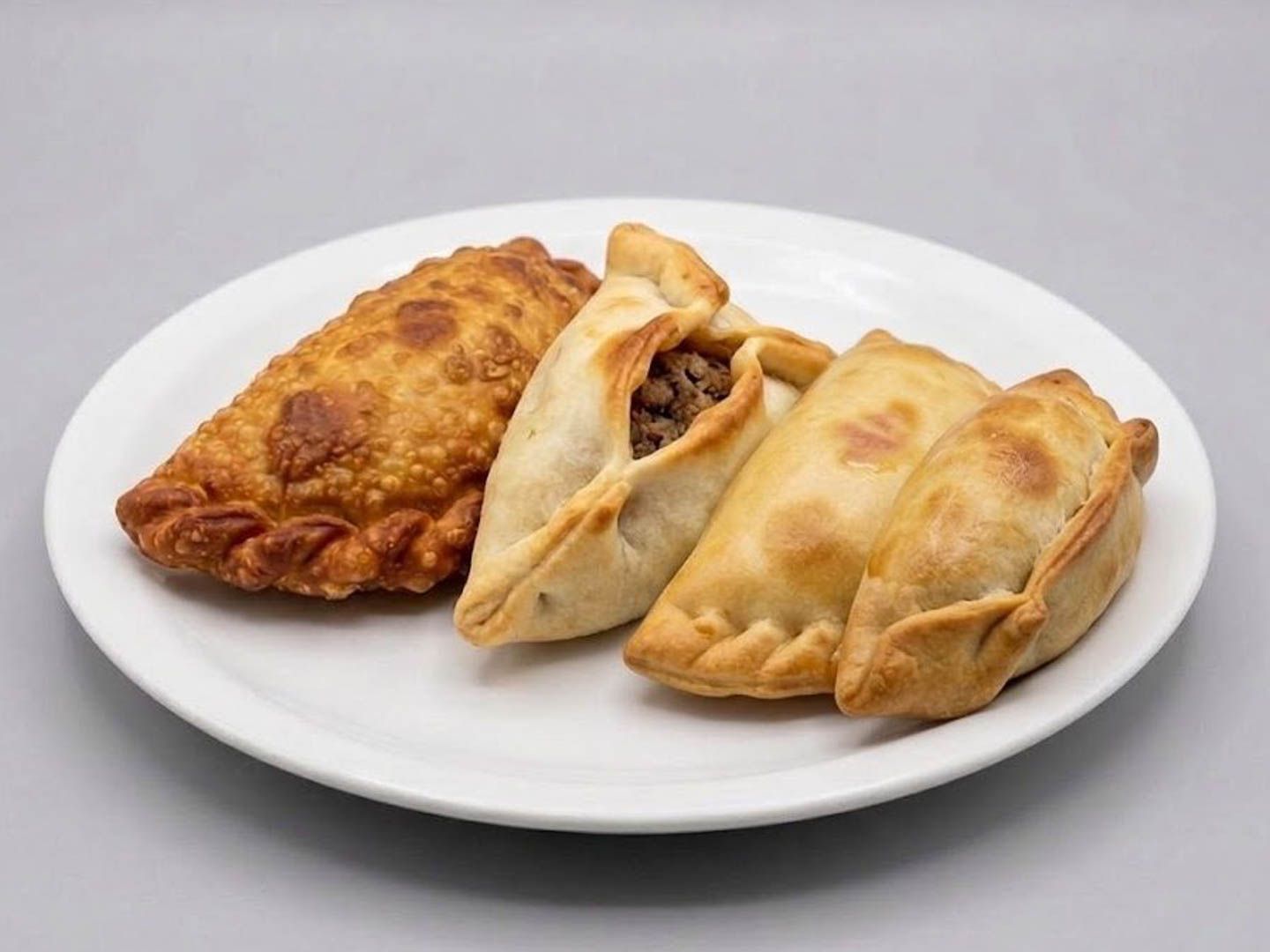 4 empanadas a elección.