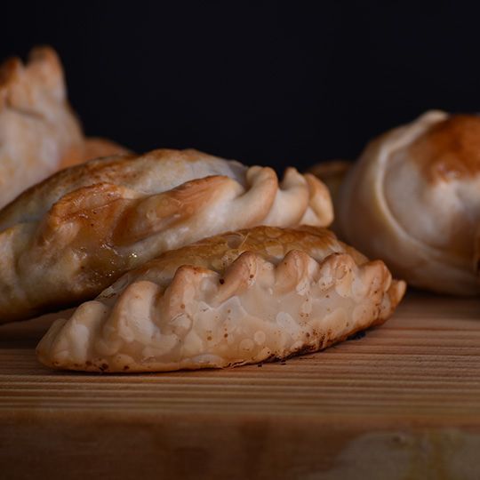 3 empanadas a elección