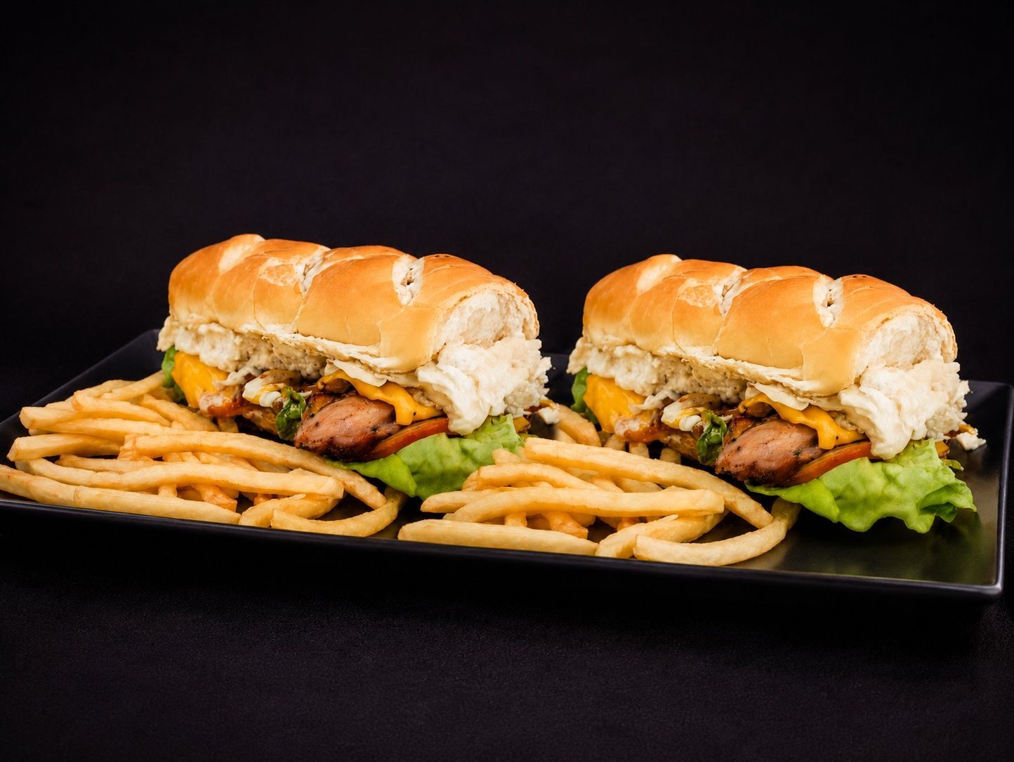 Sándwich mega x2 de bondiola + papas