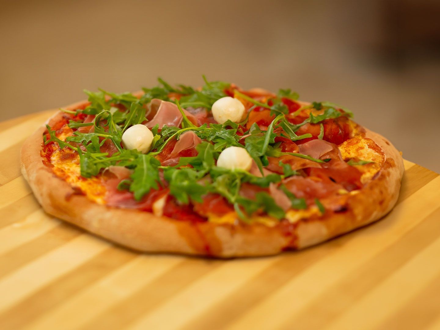 Pizza Rúcula Y Jamón Crudo