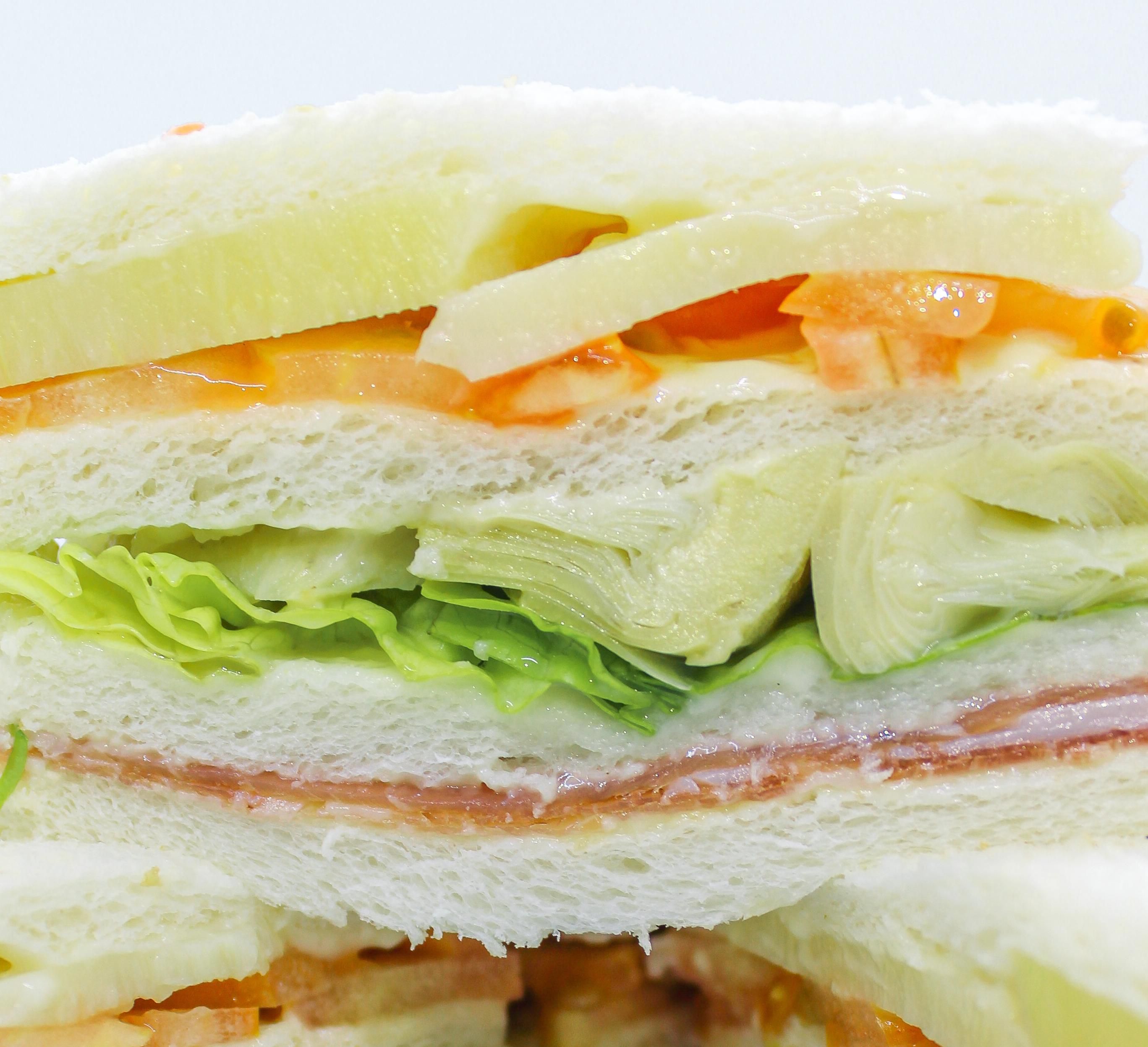 Sándwich Triple Tropical