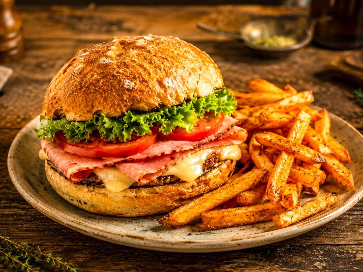 Hamburguesa completa + papas