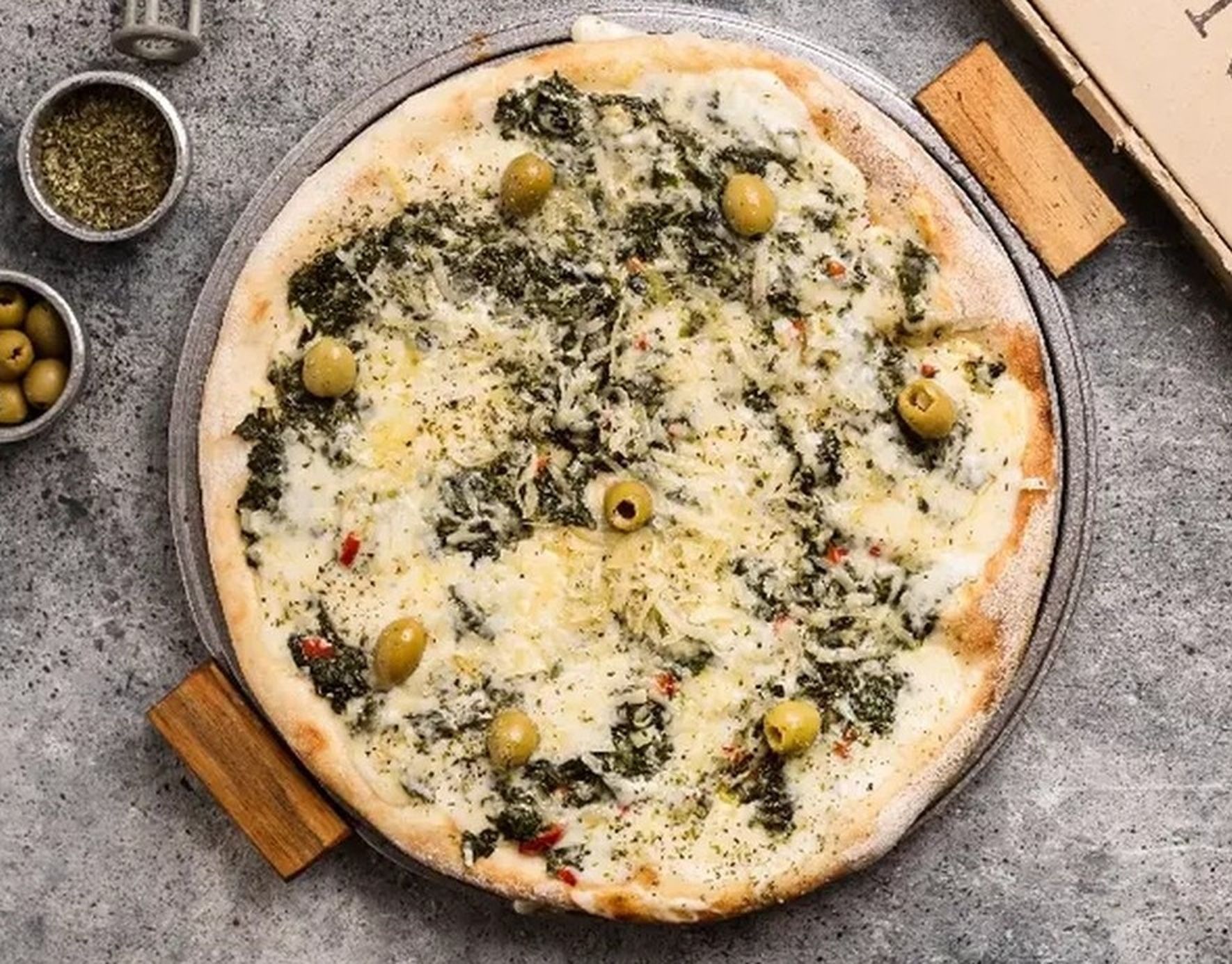 Pizza Provenzal (8 Porciones)