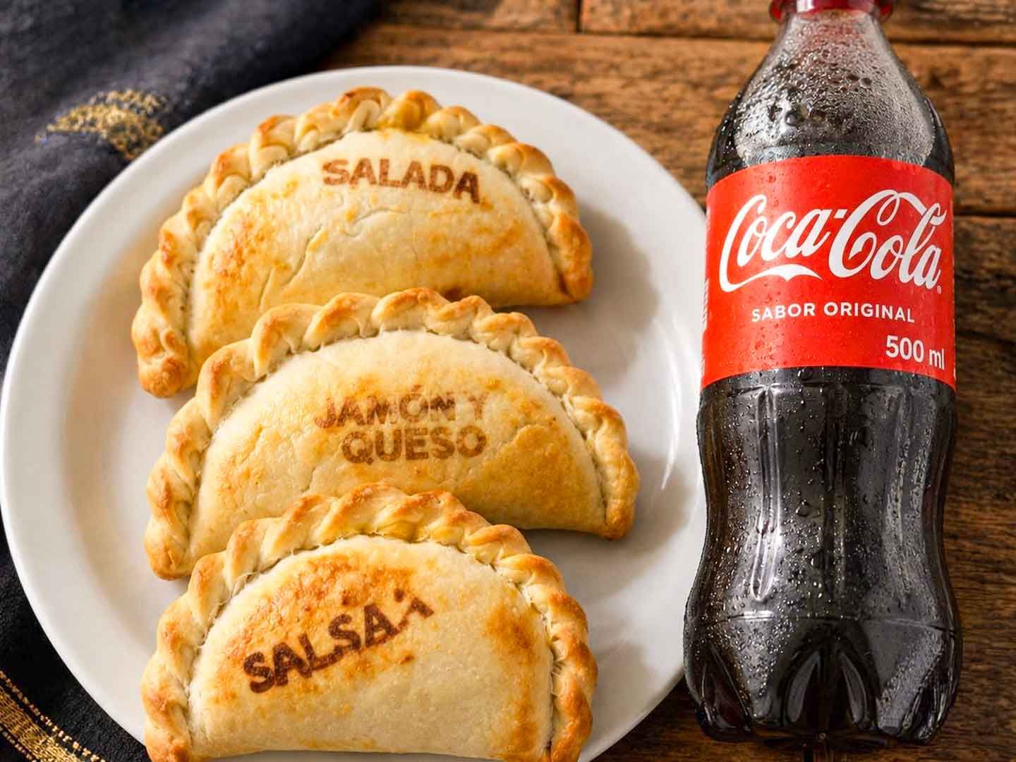 3 empanadas + coca