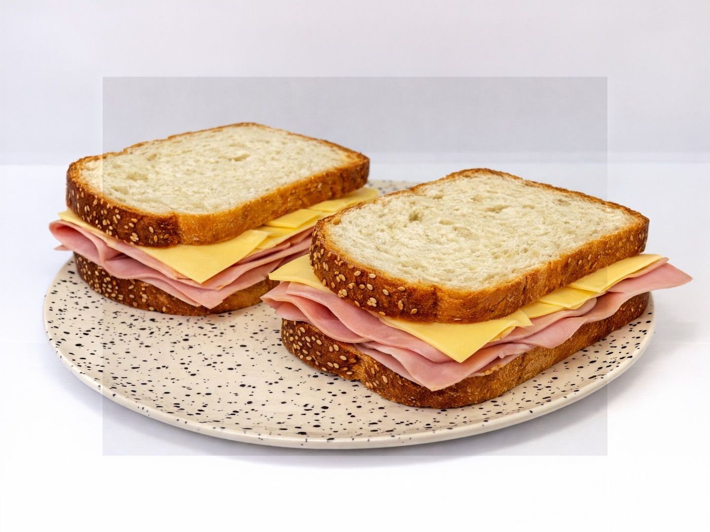 2 sándwich de jamón y queso