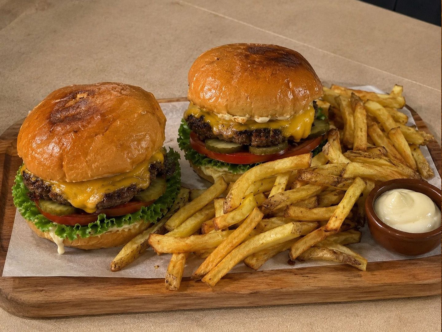 Hamburguesas smash x2 + papas