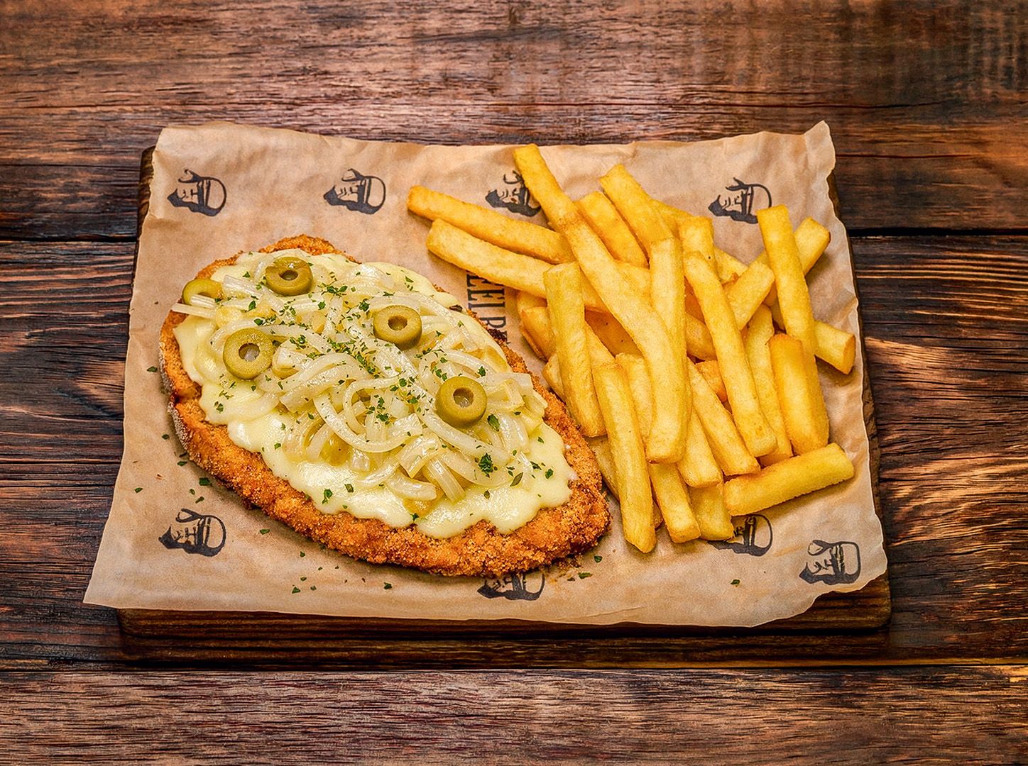 Milanesa a la fugazeta+papas fritas