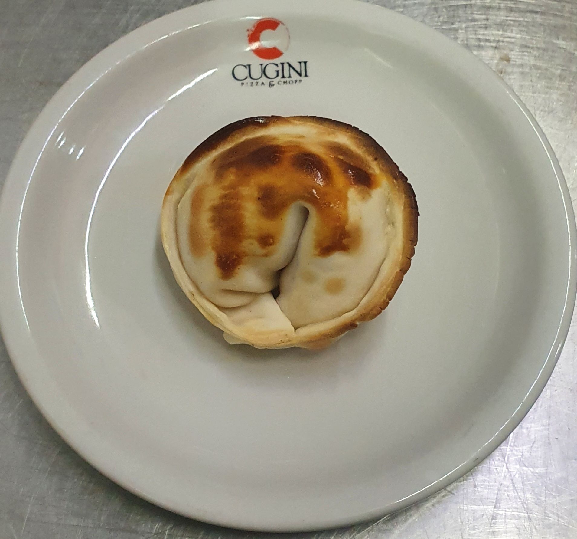 Empanada de jamón y queso