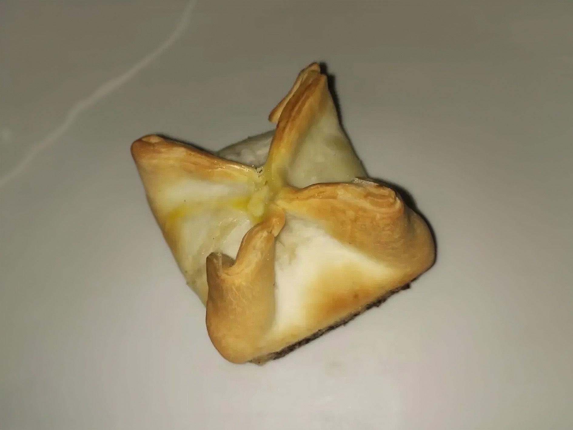 Empanada De Albaca Y Queso