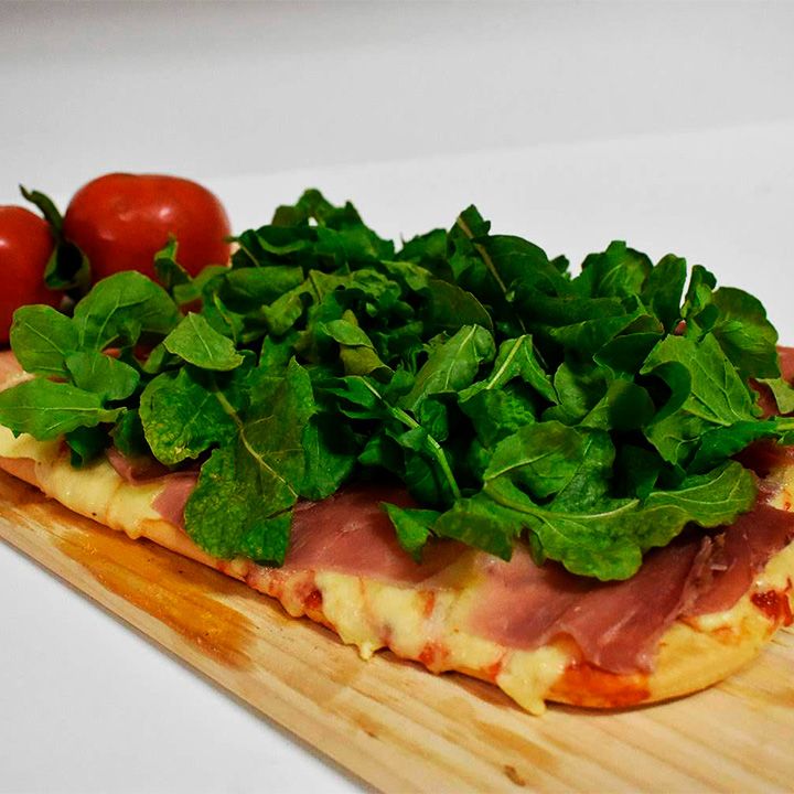 Pizza Con Rúcula