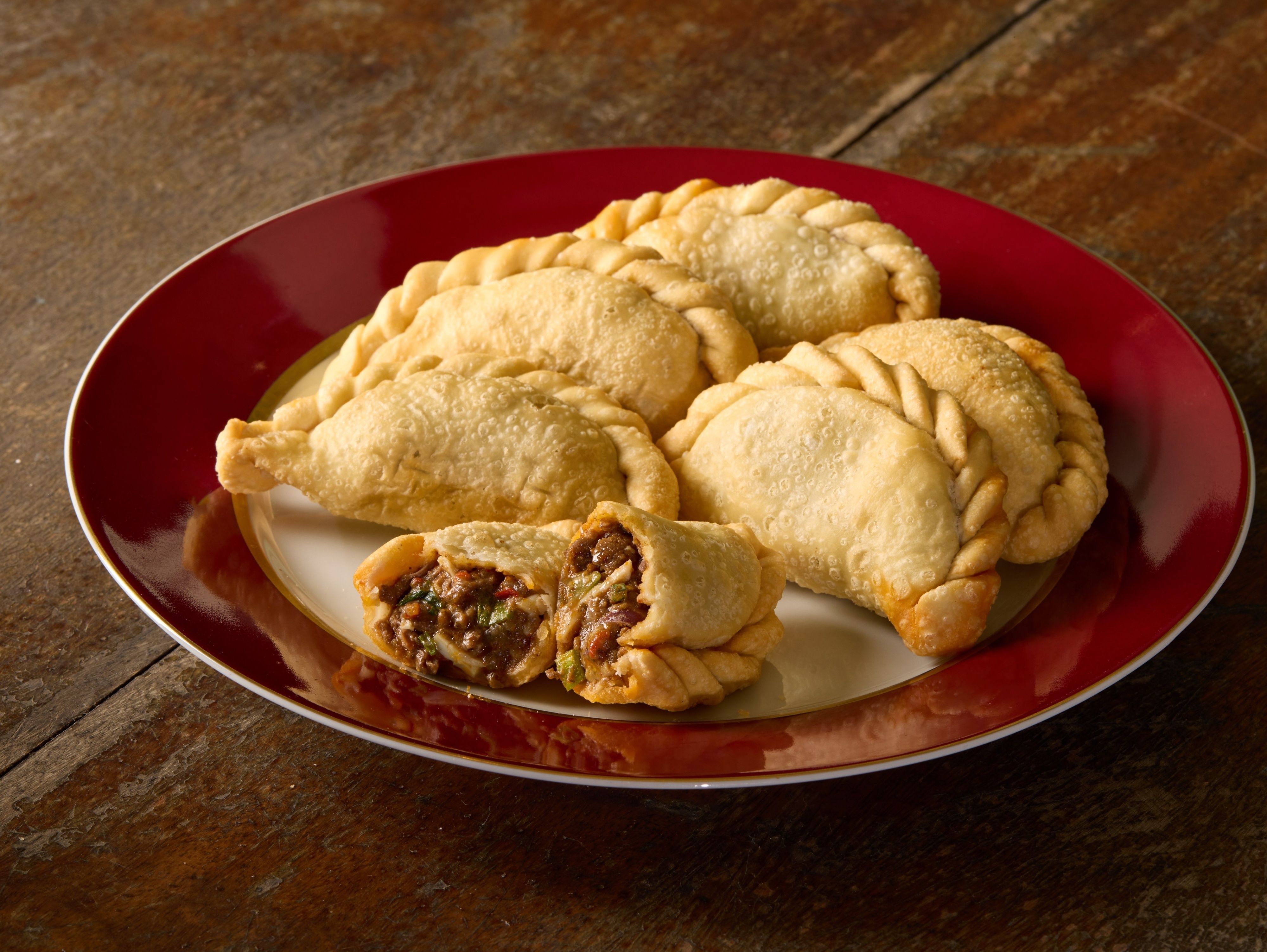 6 empanaditas a eleccion