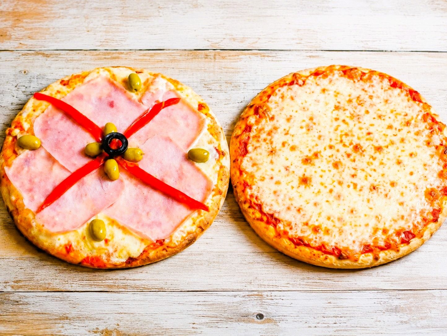 Pizza especial + pizza muzzarella