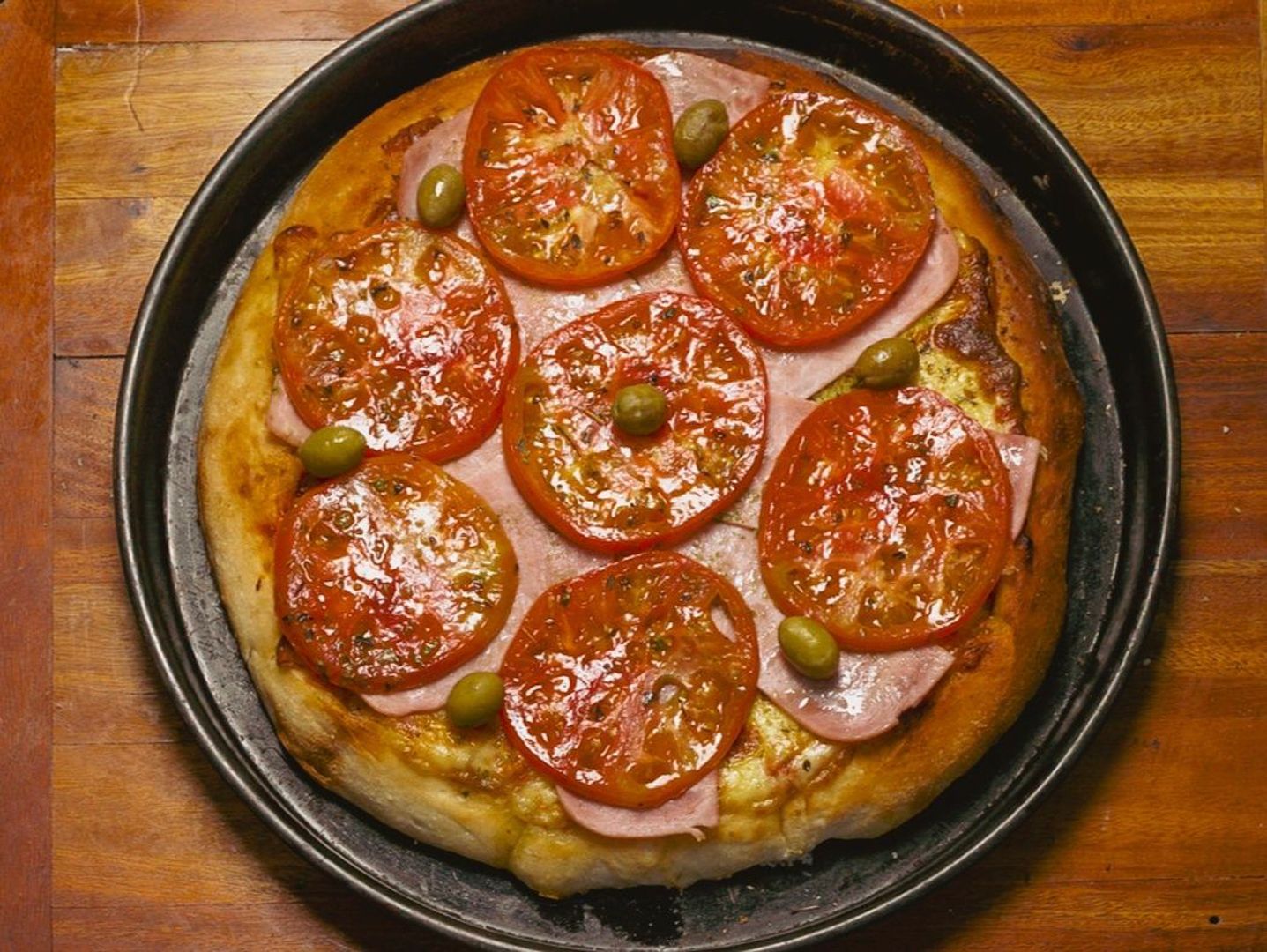 Pizza napolitana completa