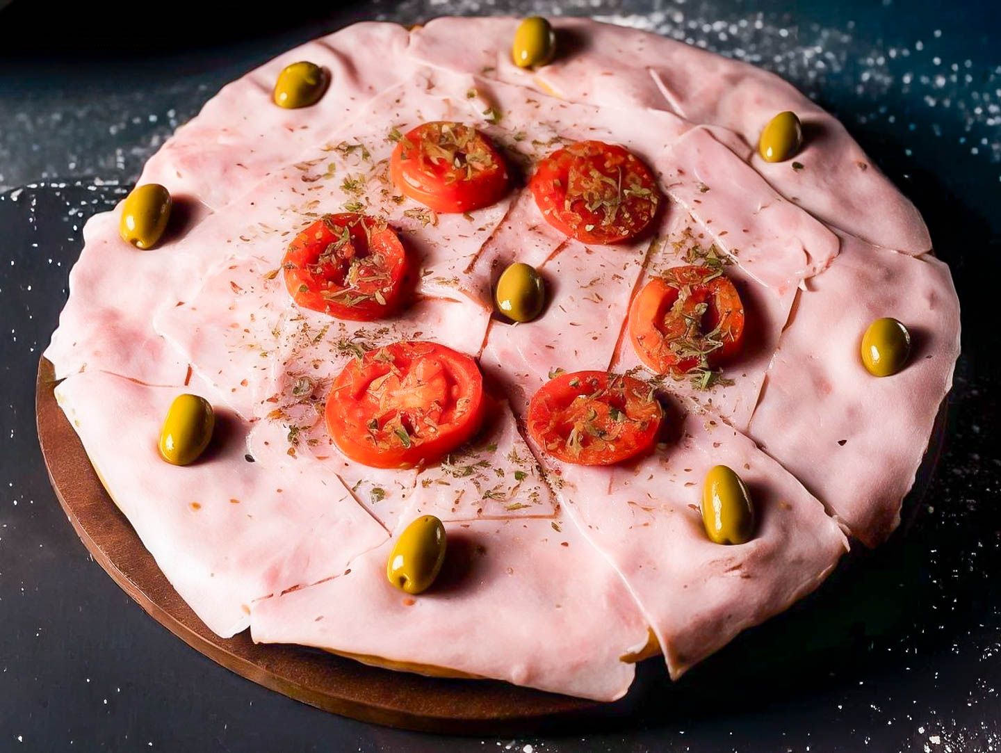 Pizza especial napolitana (8p)