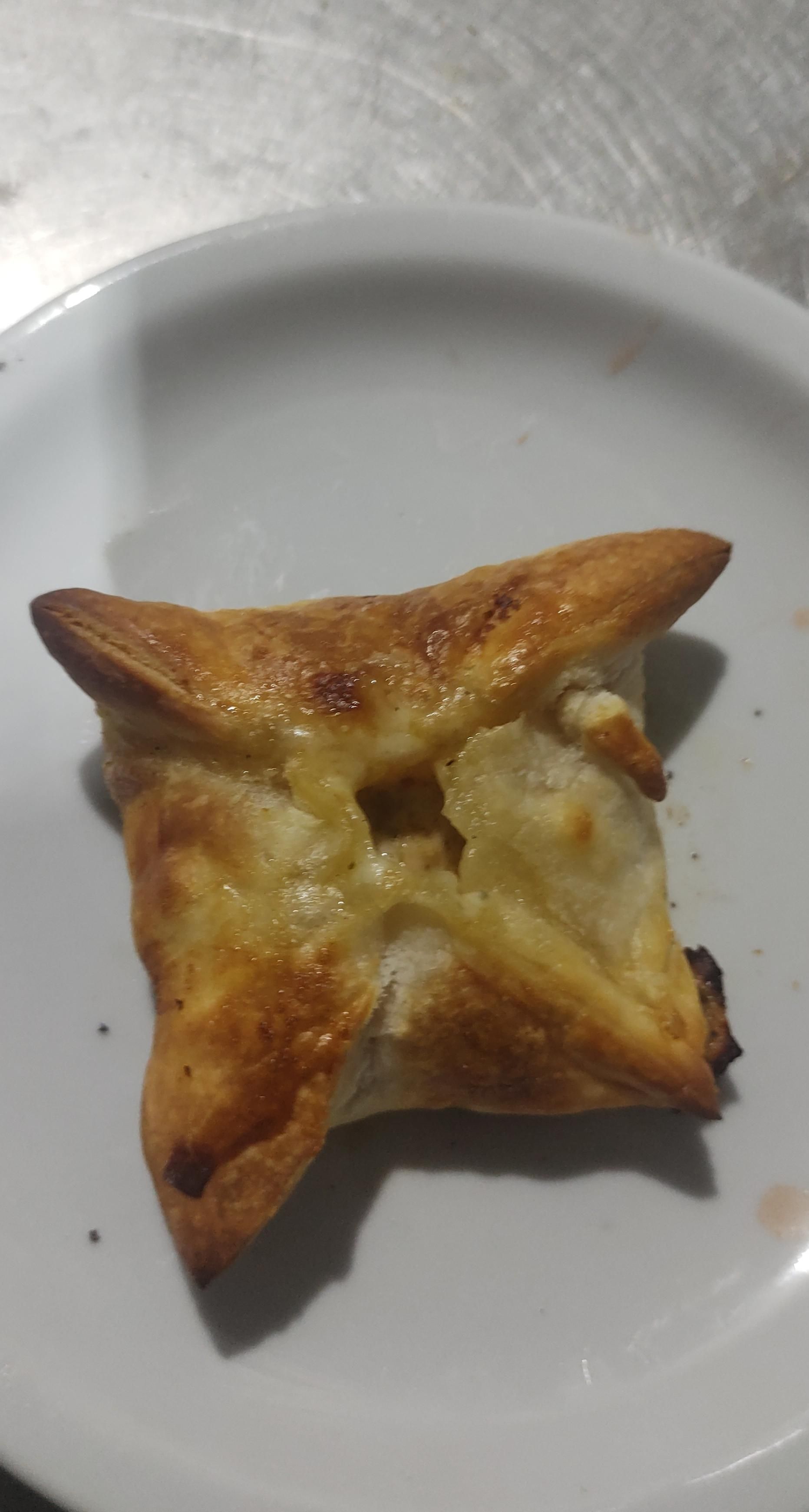 Empanada roquefort y nuez