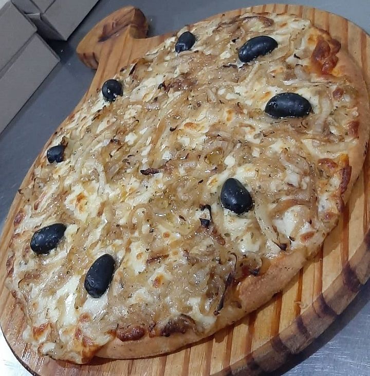 Pizza Fugazza
