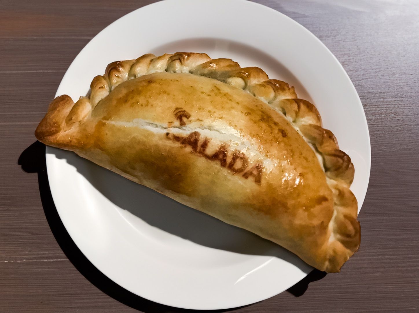 Empanada de carne salada