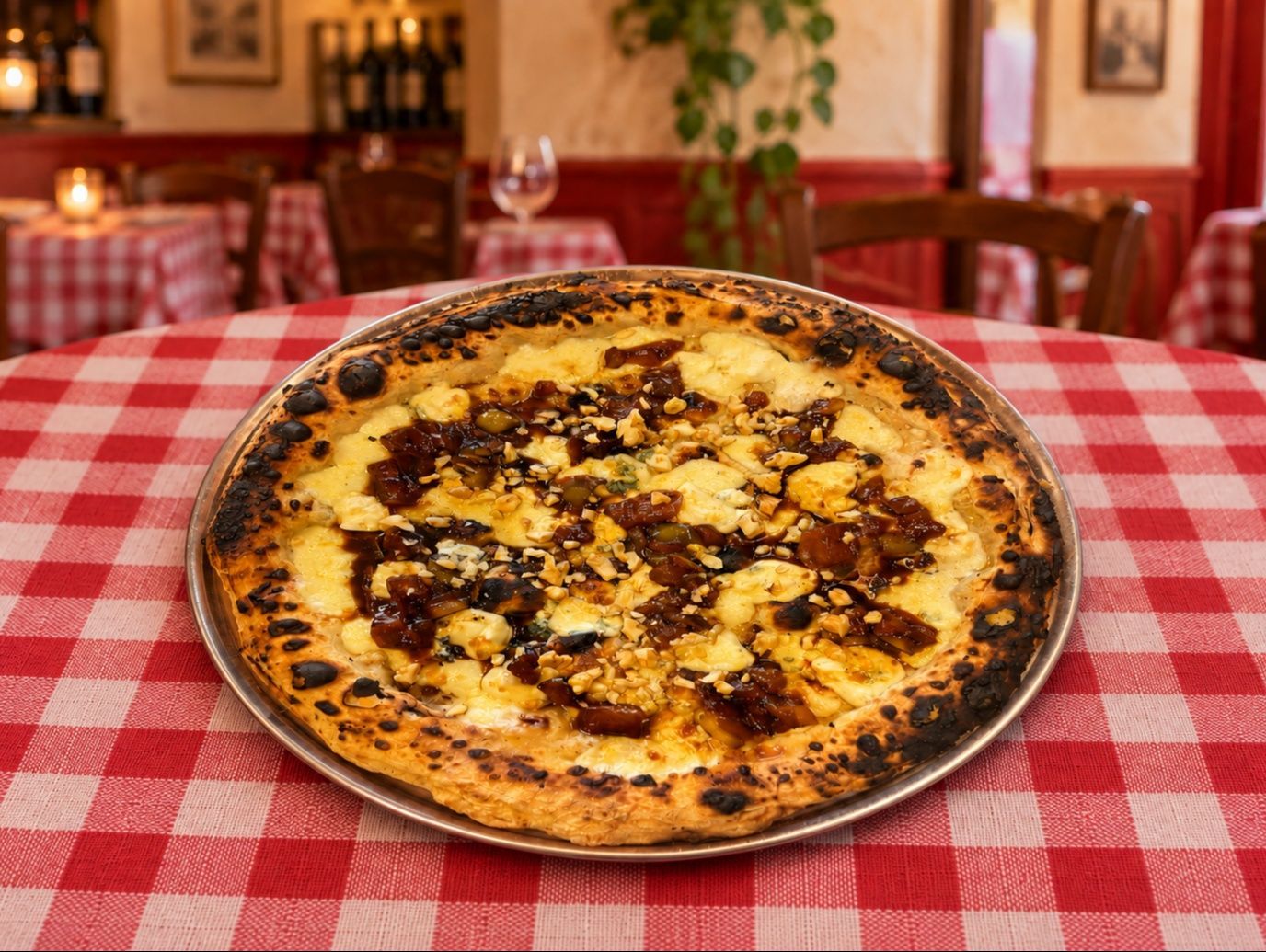 Pizza queso azul y peras
