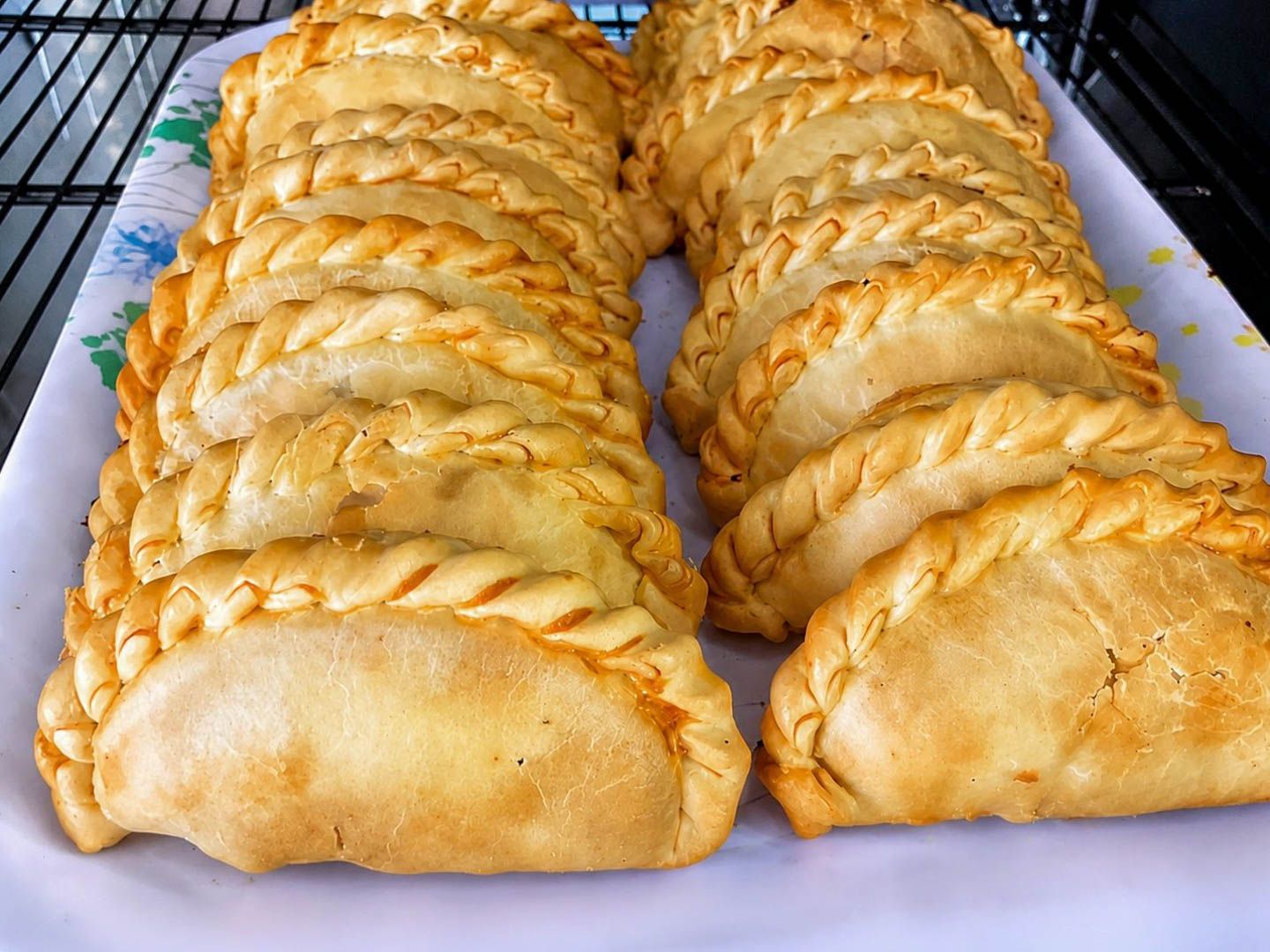 Empanada de cebolla y queso