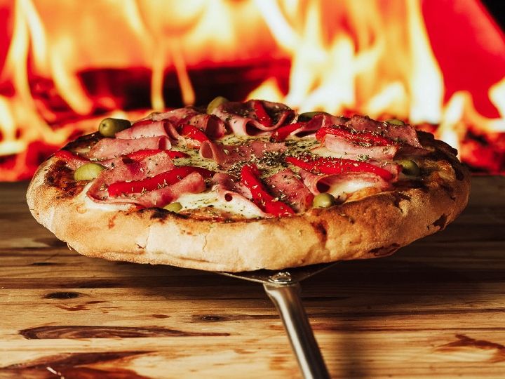 Pizza especial de jamón -4 p