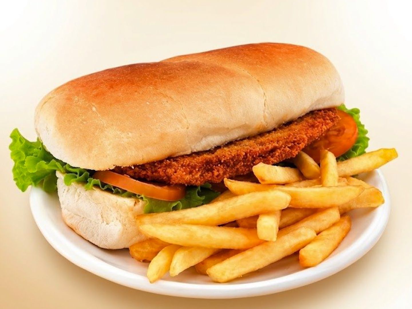 Sándwich de milanesa y fritas