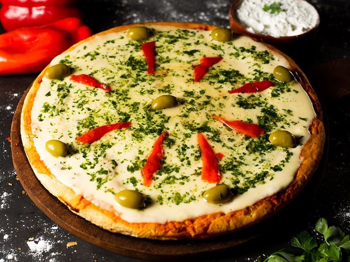 Pizza con provenzal (8p)