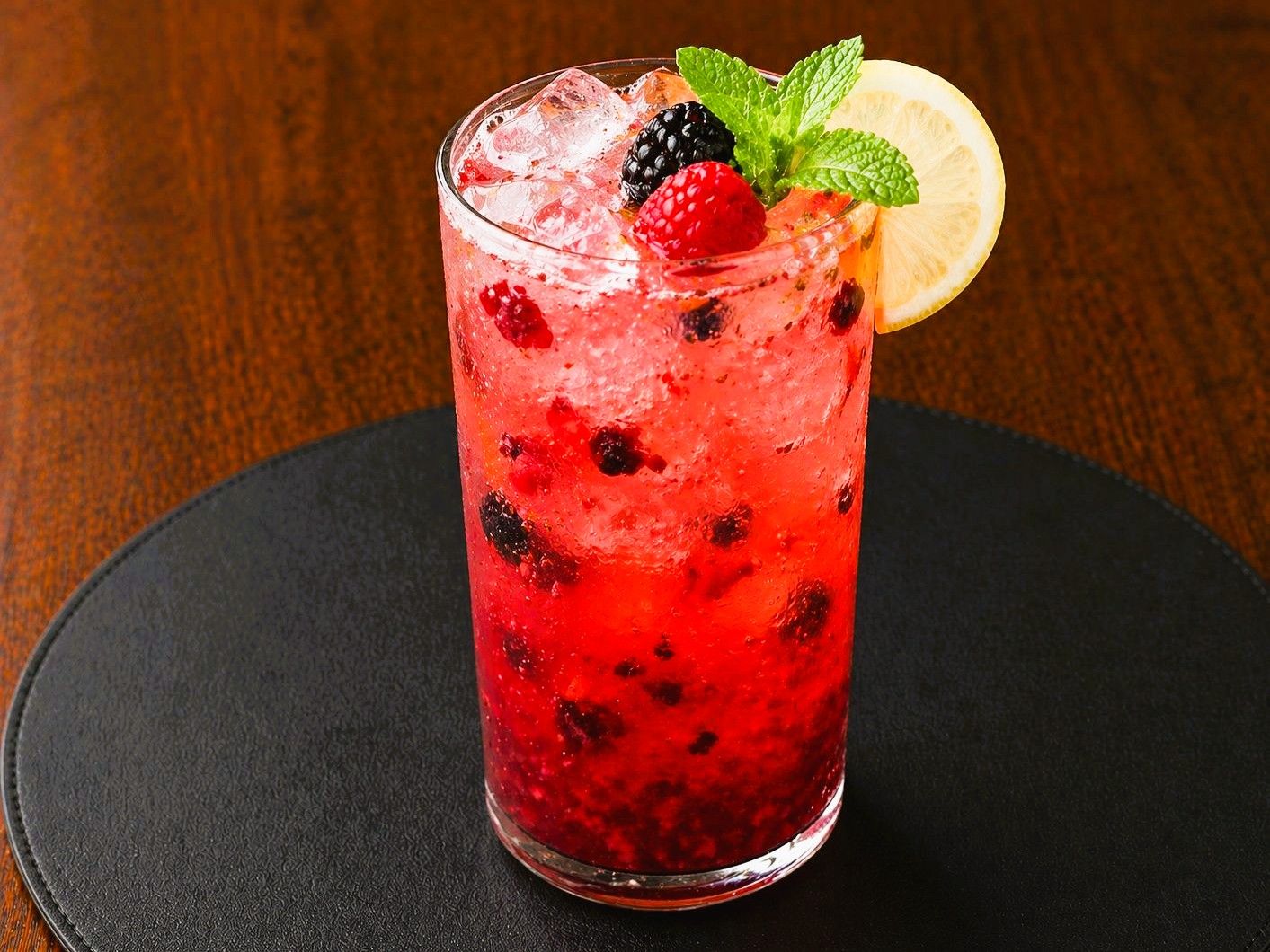 Limonada frutos rojos