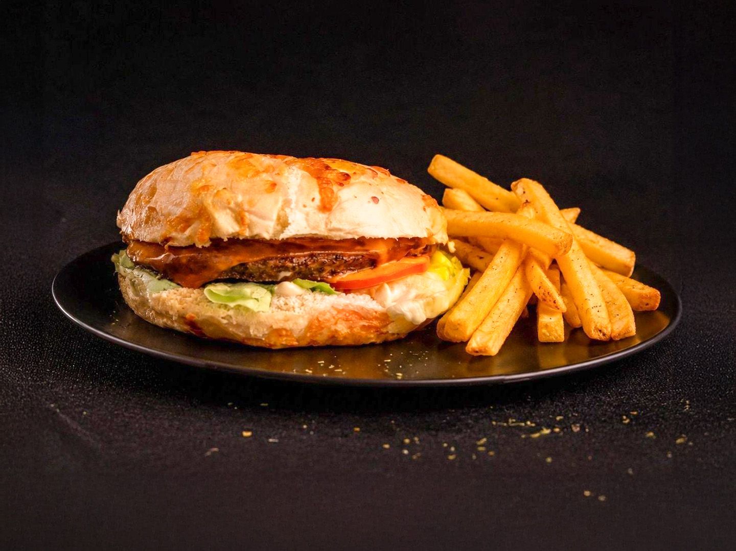 Hamburguesa mega cheddar + fritas