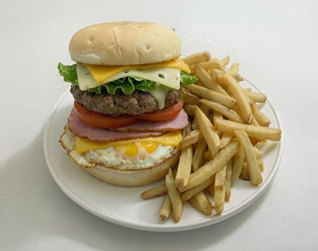 Hamburguesa completa + papas