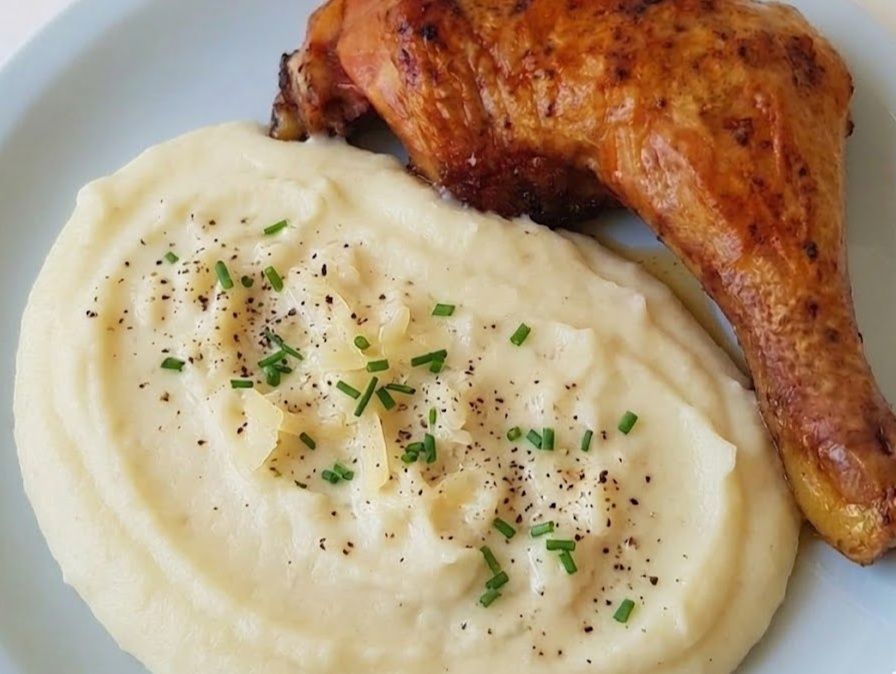 Pollo con puré.