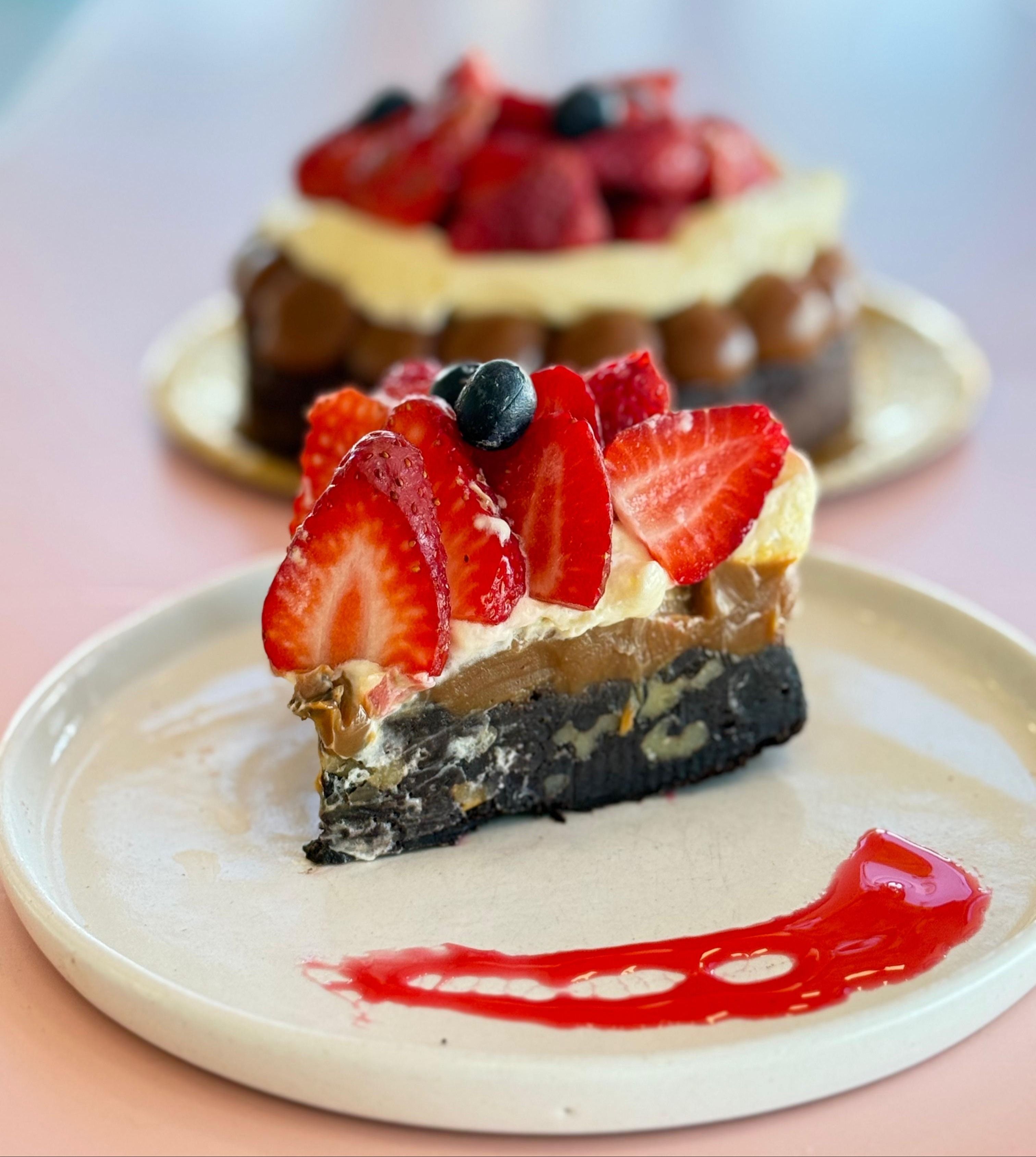 Brownie ddl y frutillas porc.