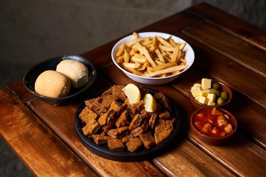Picada de milanesa para 2