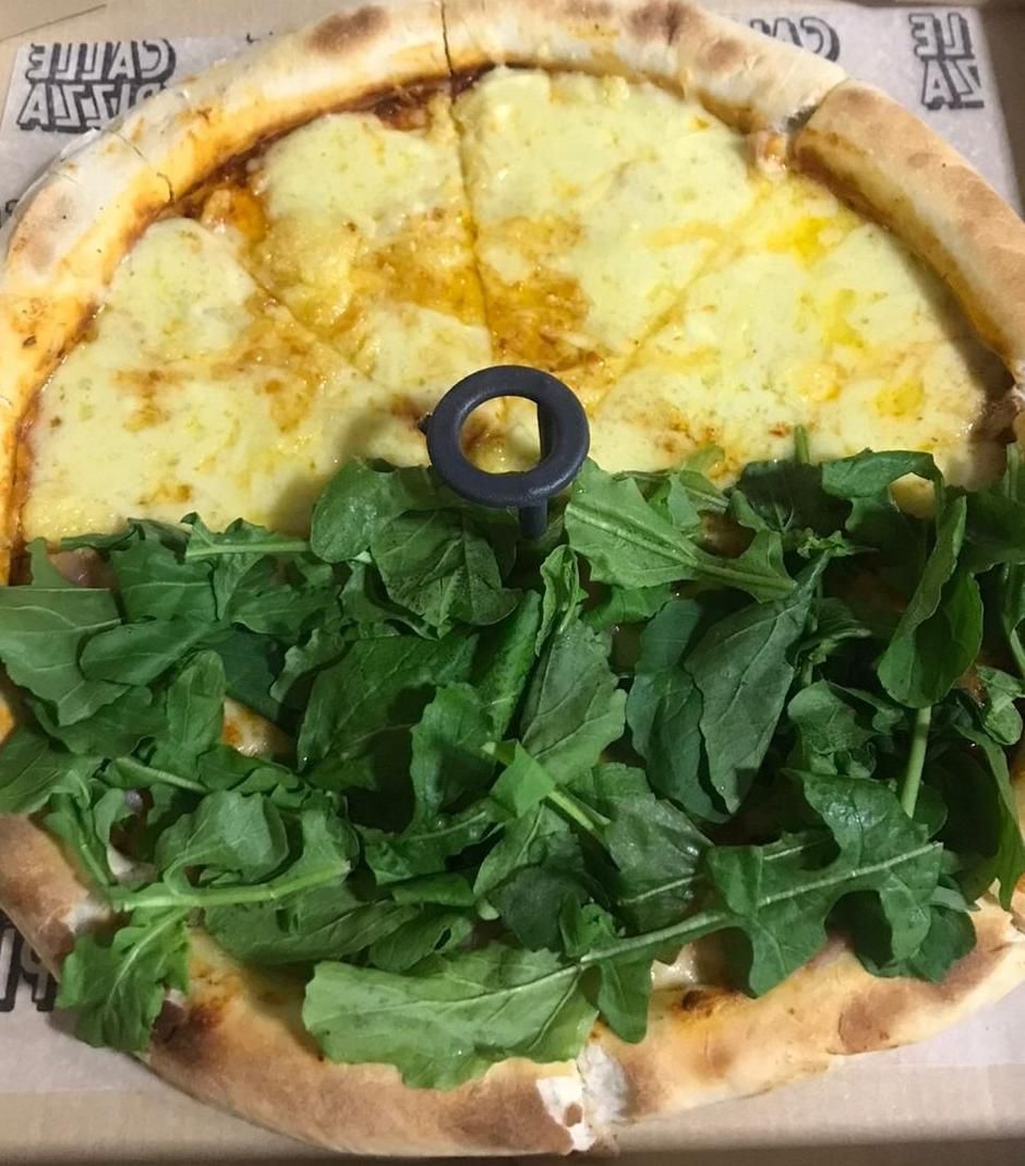 Pizza Mitad Y Mitad