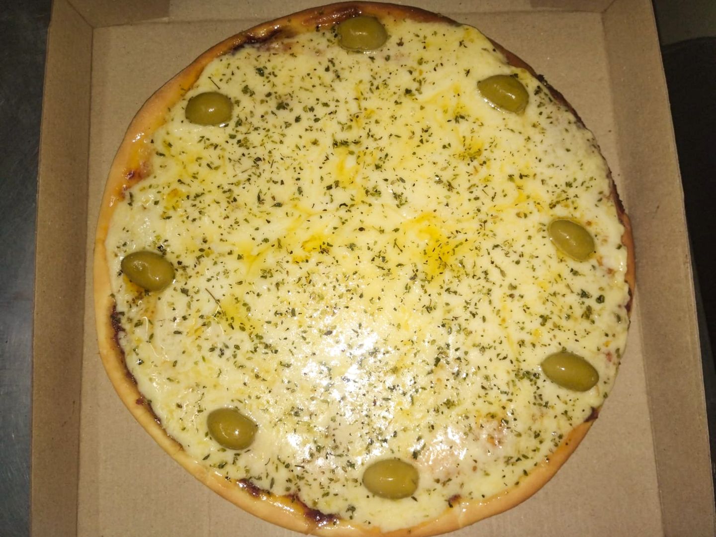 Pizza Muzzarella