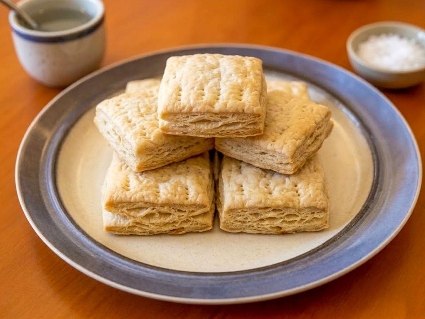 Bizcochos salados por 250 gr.