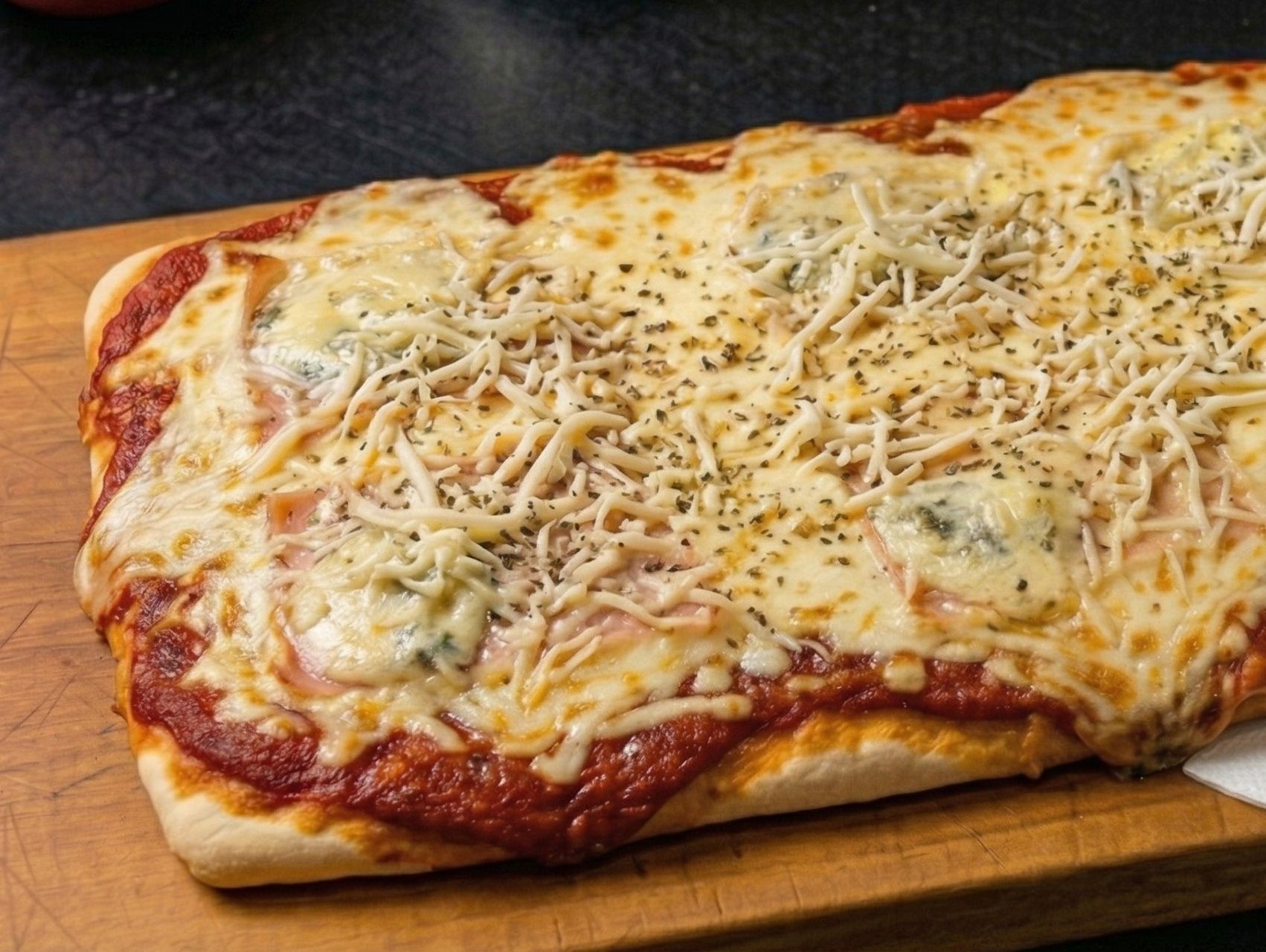 Pizza africana grande