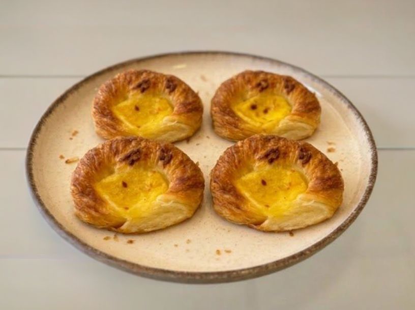 4 facturas con crema